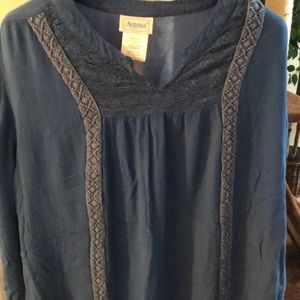 Blue top-gently used.